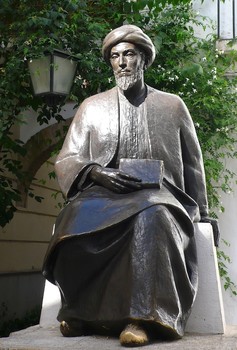 Statue of Moses Maimonides